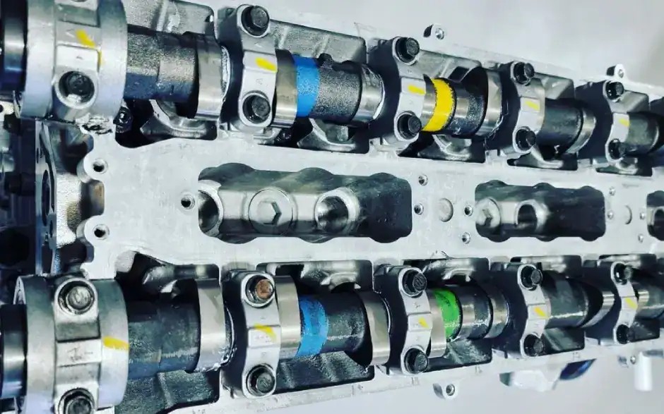 golebys-parts-installed-1JZ-engine-camshafts.webp