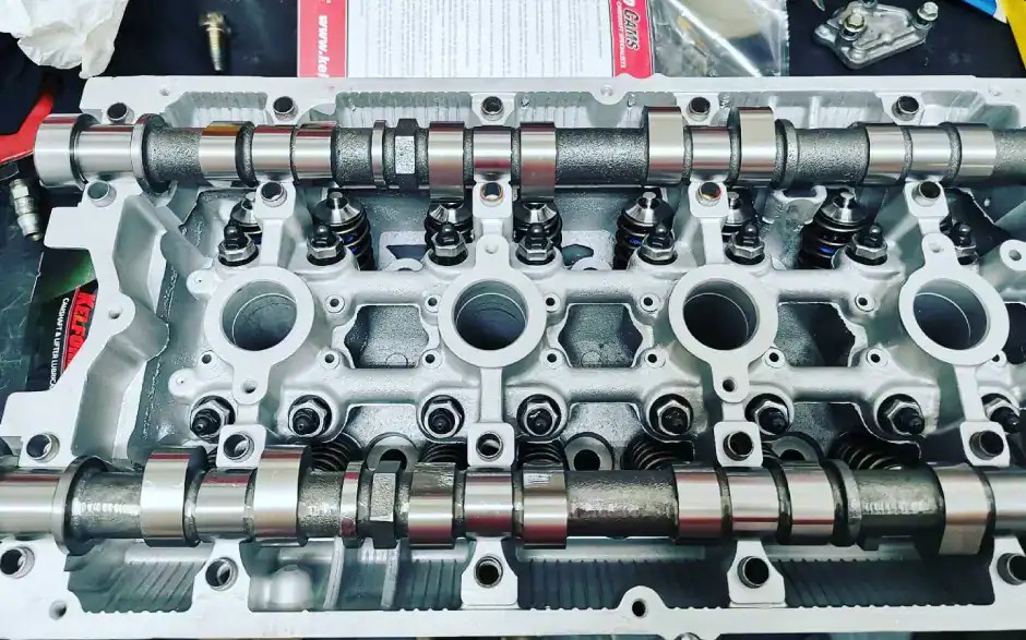 EVO-Head-with-solid-lifter-camshafts.webp