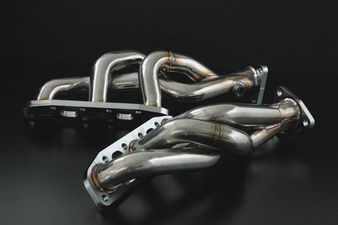[33002-AN001] HKS SS Manifold Z33/VQ35DE