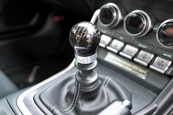 [51999-AT002] HKS Carbon Shift Knob GXPA16/GZEA14H