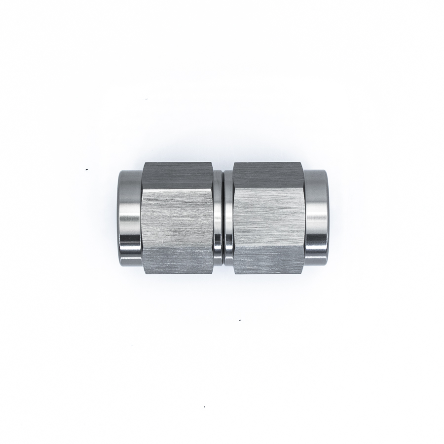 [6-02-0209] Deatschwerks 6AN to 6AN Swivel Coupler