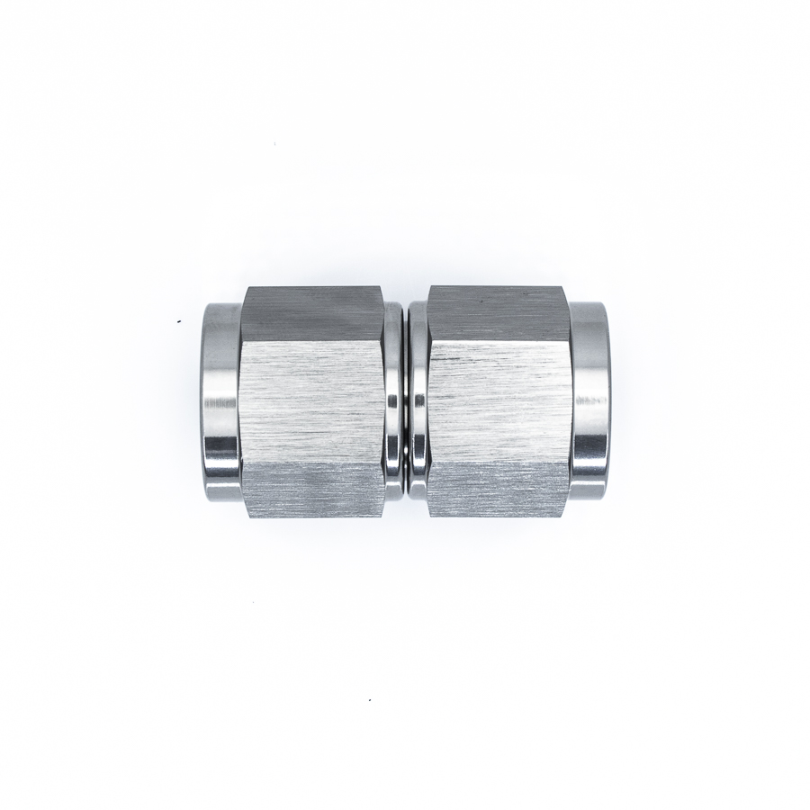 [6-02-0210] Deatschwerks 8AN to 8AN Swivel Coupler