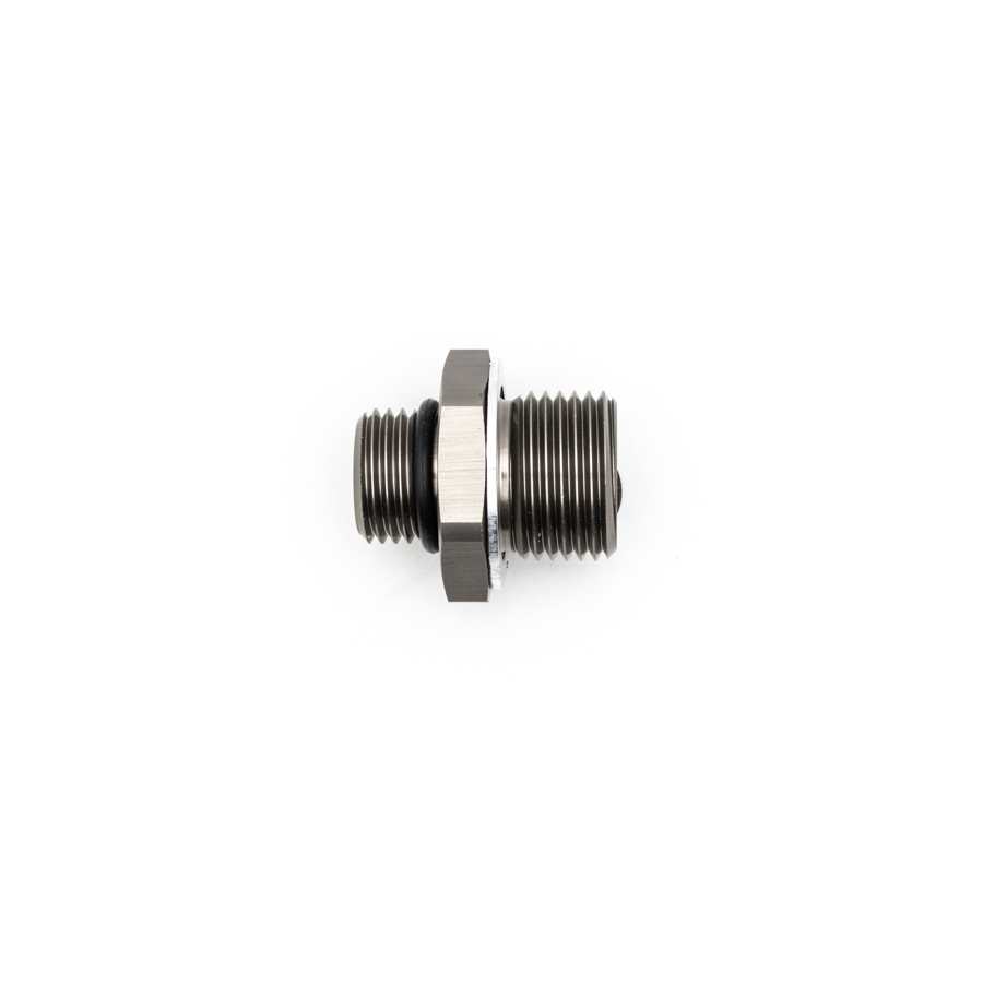 [6-02-0606] Deatschwerks 6AN ORB to M18 X 1.5 Metric Adapter
