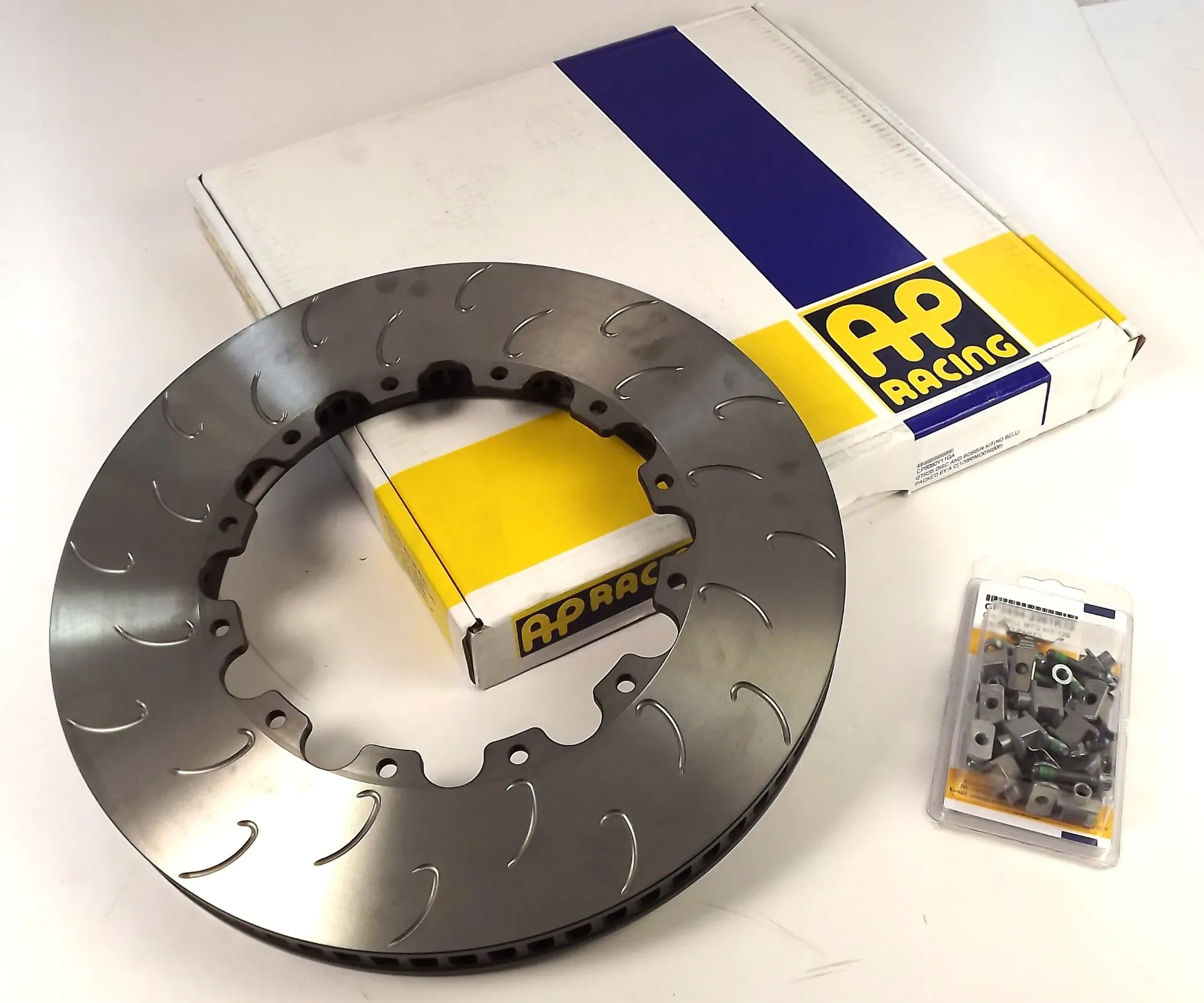 AP Racing GTR R35 Brake Disc & BOBBIN KIT (NO BELL)