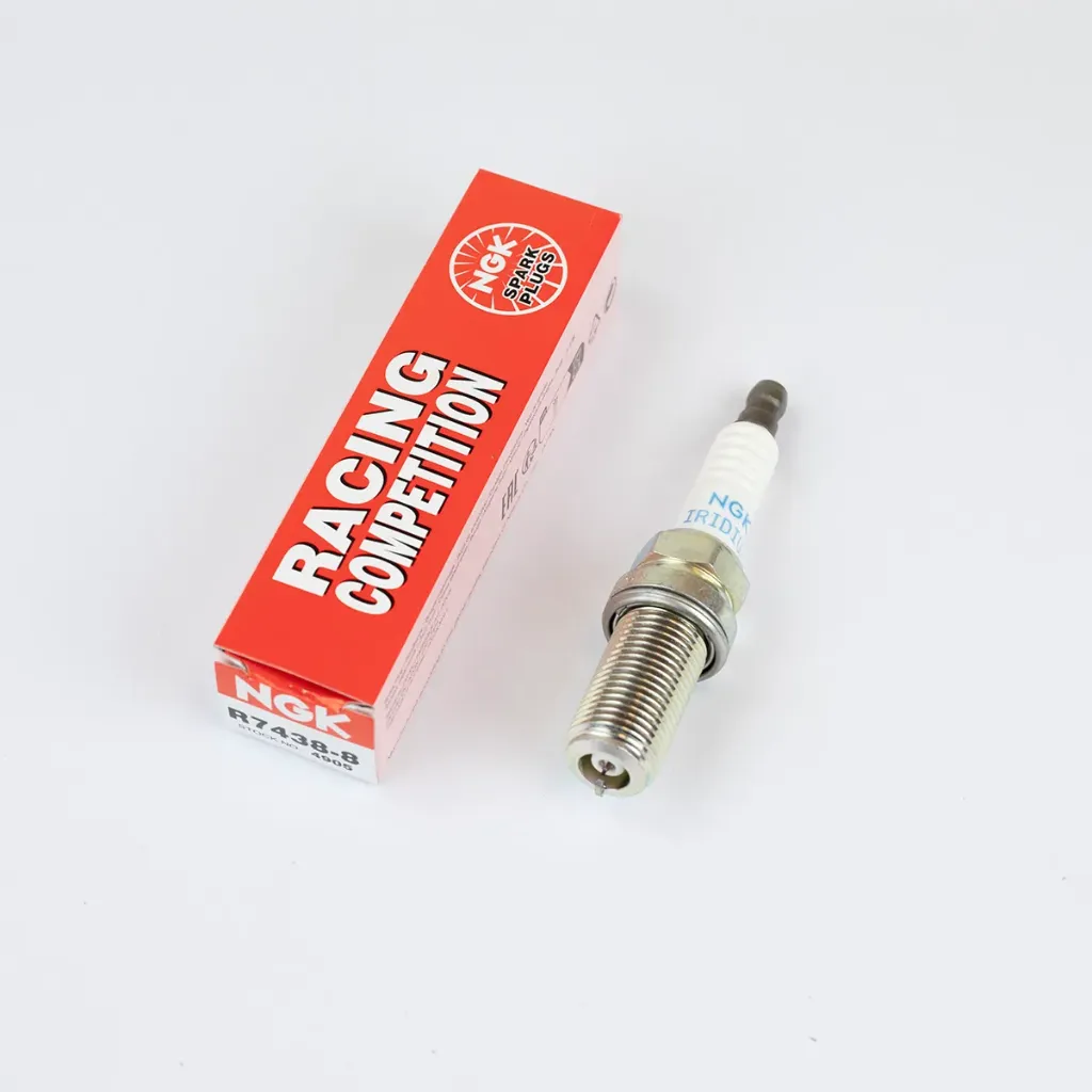 [R7438-8] NGK Racing Competition Bougie Golf 7 8 GTI en R