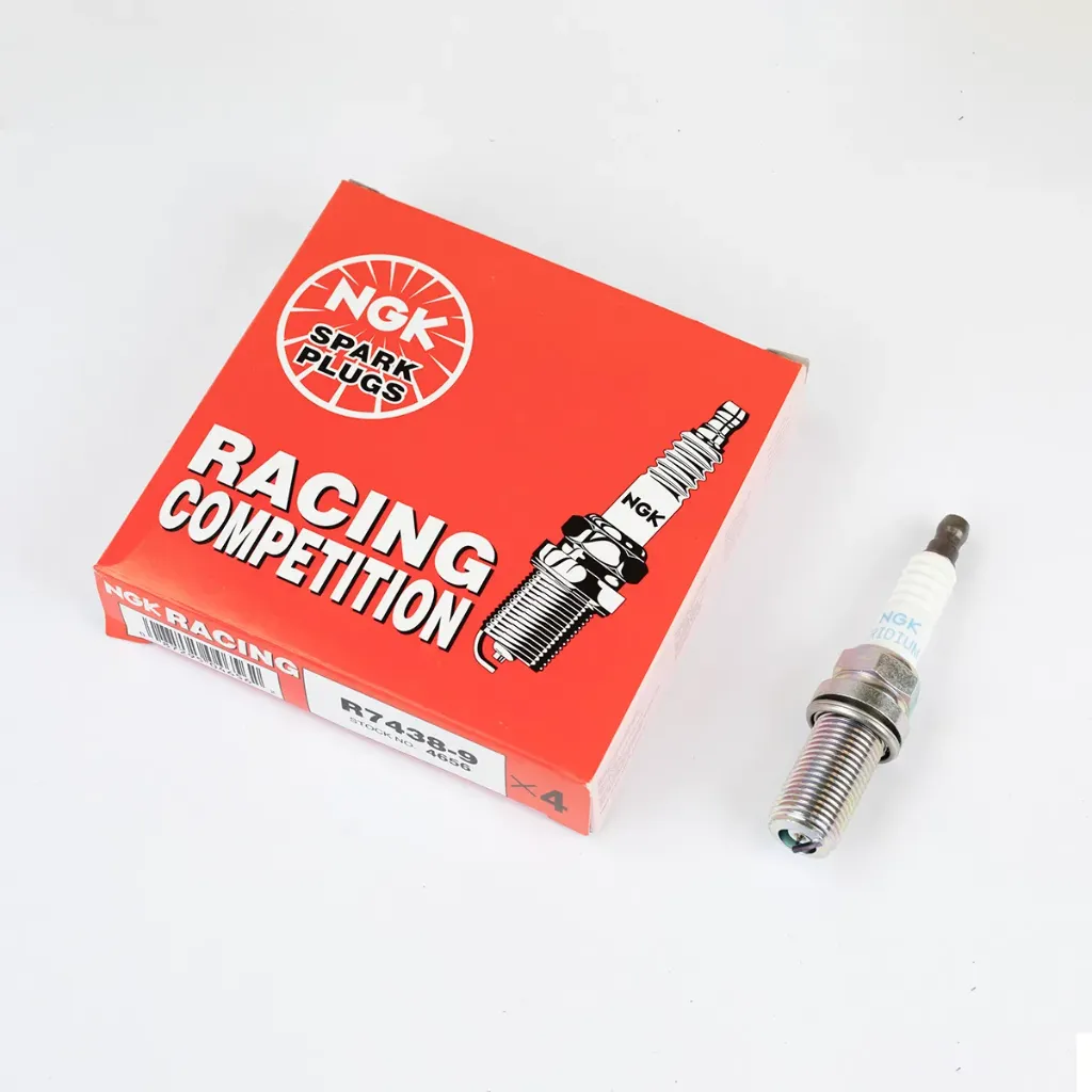 [R7438-9] NGK Racing Spark Plug VW Golf EA888.3 Ford Focus RS MK2