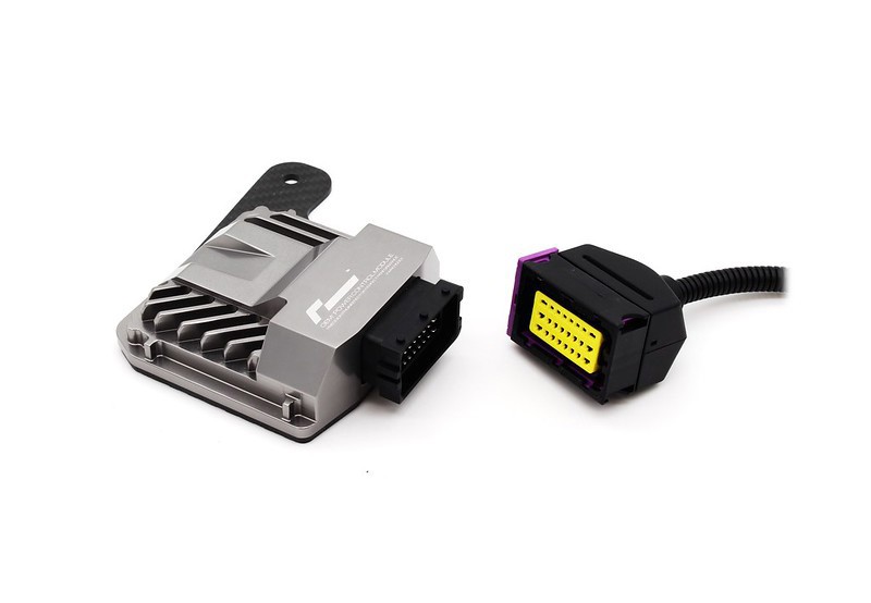 [VWR030001-RS38Y] Racingline Racingline PCM Box